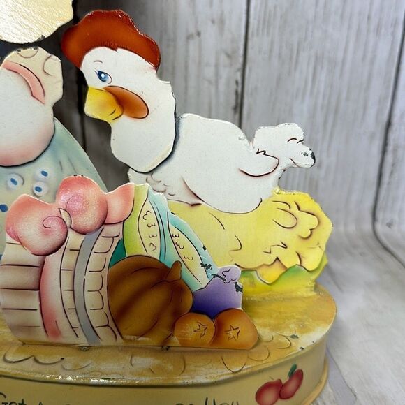 Metal Precious Moments Looking Girl I Get a Cluck Out of You Unique - Picture 2 of 8